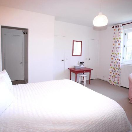 Manoir Le Mesnil Bed & Breakfast Saint-Martin-aux-Chartrains ภายนอก รูปภาพ