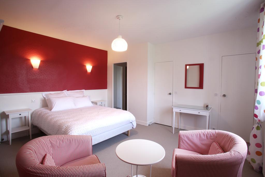 Manoir Le Mesnil Bed & Breakfast Saint-Martin-aux-Chartrains ภายนอก รูปภาพ