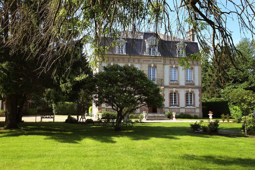 Manoir Le Mesnil Bed & Breakfast Saint-Martin-aux-Chartrains ภายนอก รูปภาพ