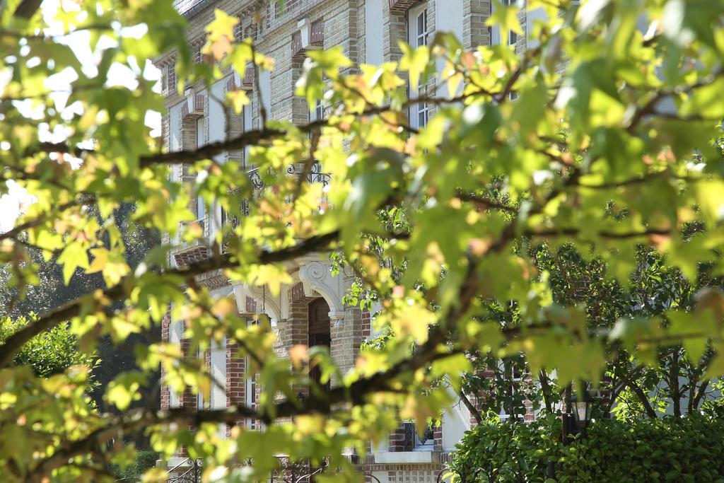 Manoir Le Mesnil Bed & Breakfast Saint-Martin-aux-Chartrains ภายนอก รูปภาพ