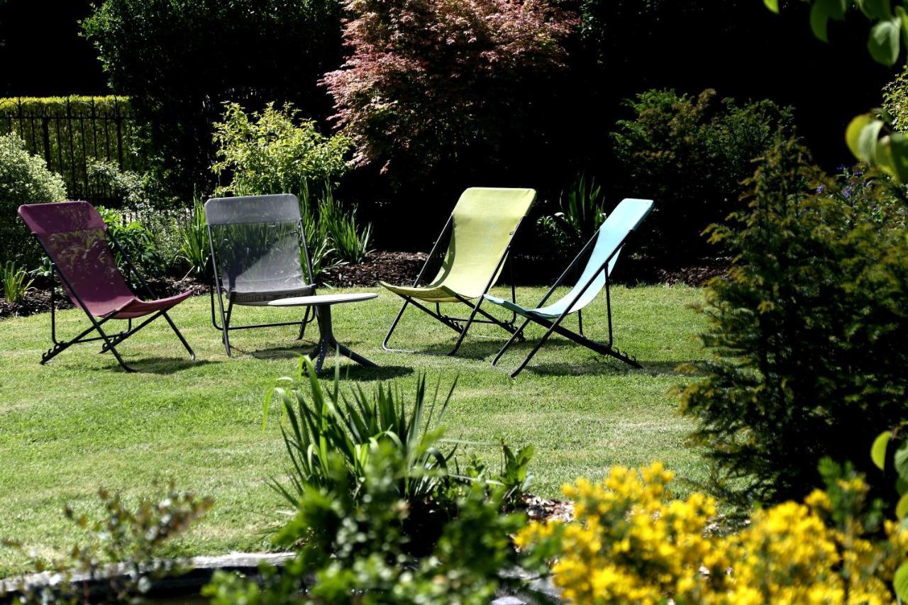 Manoir Le Mesnil Bed & Breakfast Saint-Martin-aux-Chartrains ภายนอก รูปภาพ
